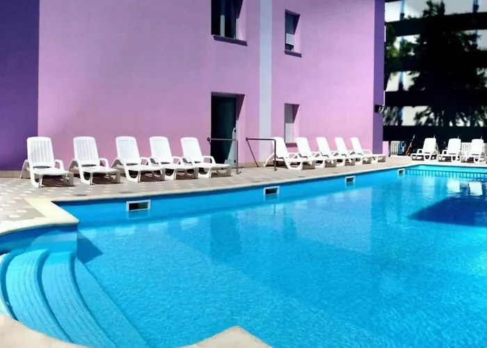 Relax By Our Pool-beahost Appartamento