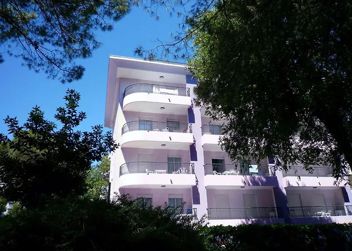 Relax By Our Pool-beahost Apartmán Bibione